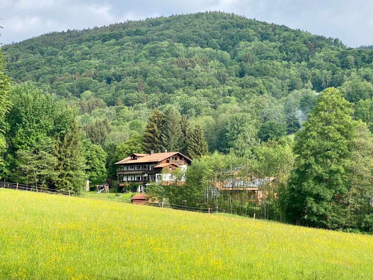 Gartenwohnung Im Gut Sonnenwald Schollnach Екстер'єр фото